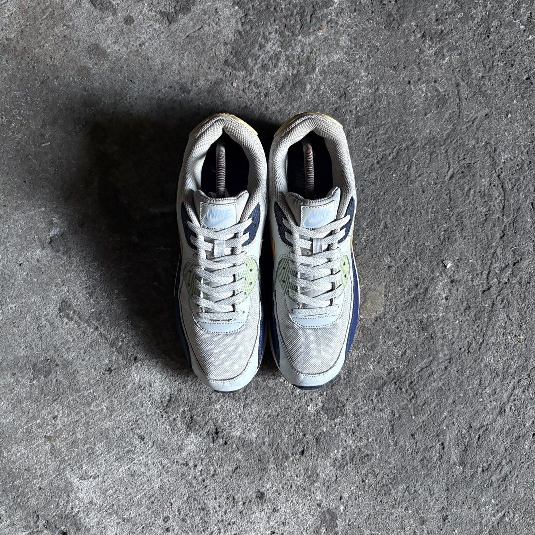 Nike Air Max 90 Essential - Royal Tint (Category: Sneakers) located in Taguig. Submitted by _grailedph (Listing ID 1471028467, Image 2). Description: Nike Air Max 90 Essential - Royal Tint Authentic Size: 11mens/29cm Pair only/As is Excellent Condition ₱ 1,800.