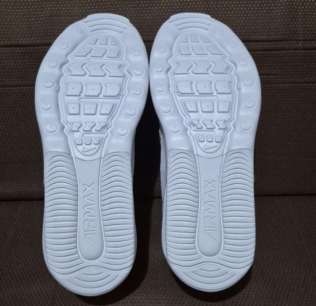 Nike Air Max Bolt (Category: Casual Shoes) located in Manila. Submitted by jm1218 (Listing ID 1471048181, Image 1). Description: Material:CU4152-100 Size:6.5.