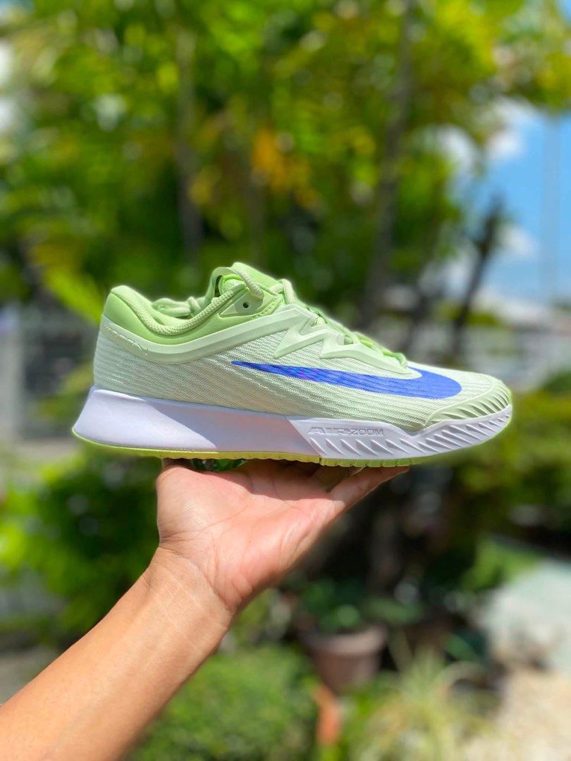 Nike Vapor Pro 3 Volt Tilt (Category: Sneakers) located in Baliuag. Submitted by flsvzn (Listing ID 1470971750, Image 2). Description: ‼️ ON-HAND & READY TO SHIP 📌 Nike Vapor Pro3 Volt Tilt SIZE: 8.5 womens / 25.5cm 📦Shipping via LBC , JRS & LALAMOVE 📩 DM for inquiries..