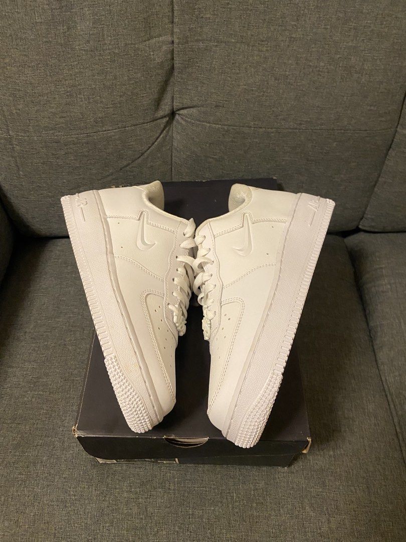 Nike Airforce 1 Womens '07 SE (Category: Sneakers) located in Manila. Submitted by beegoddamn (Listing ID 1471060636, Image 3). Description: Nike Air Force 1 Wmns ’07 SE - Women's US 8 Authentic Brand new, fitted only. Selling for 4,000 (6,295 srp).