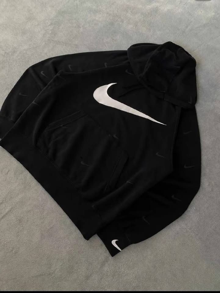 NIKE AOP HOODIE (Category: Coats, Jackets and Outerwear) located in Baguio. Submitted by reniel_thrift (Listing ID 1471043626, Image 1). Description: forsale Nike AOP Hoodie •Excellent ondition •Color Rate: 10/10 •Issue: None -Size Large On tag -Width 24 -Length 28 ₱880ship 📍Baguio City🌲.
