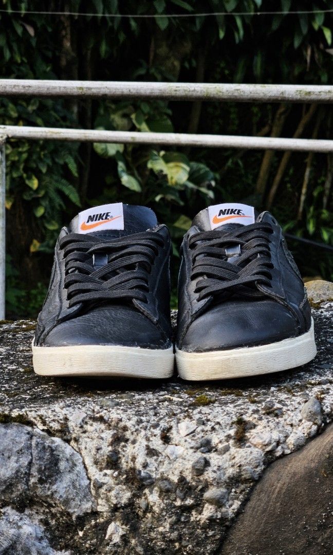 Nike Blazer SE (Category: Sneakers) located in Baguio. Submitted by thriftyjomal (Listing ID 1471062156, Image 2). Description: 🔹️Size: 8 US Women ( Fits 39 Euro ) 🔹️Authentic 🔹️Baguio Loc 📍 🔹️Meetup-Dropping-Shipping Accepted ❗️❗️Negotiable ❗️❗️ Honest Issue : REGLUED (tawaran nyo nalang).