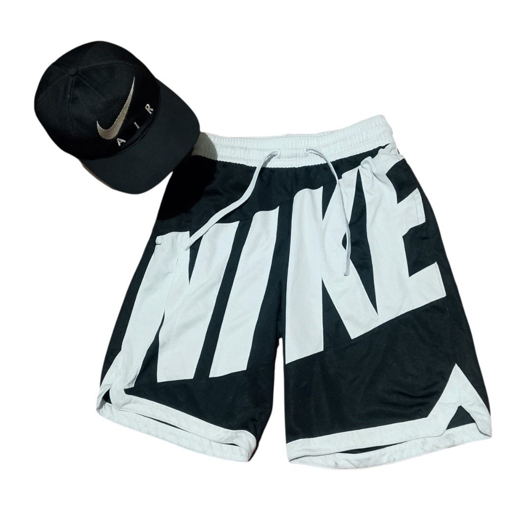 Nike cap and short (Category: Activewear) located in Davao. Submitted by outdatedfinds (Listing ID 1471063321, Image 1). Description: 2k as bundle Vtg Nike Snapback Cap (Mesh Type) Nike DRI-Fit Small on Tag All Excellent Davao City Location Hmu.