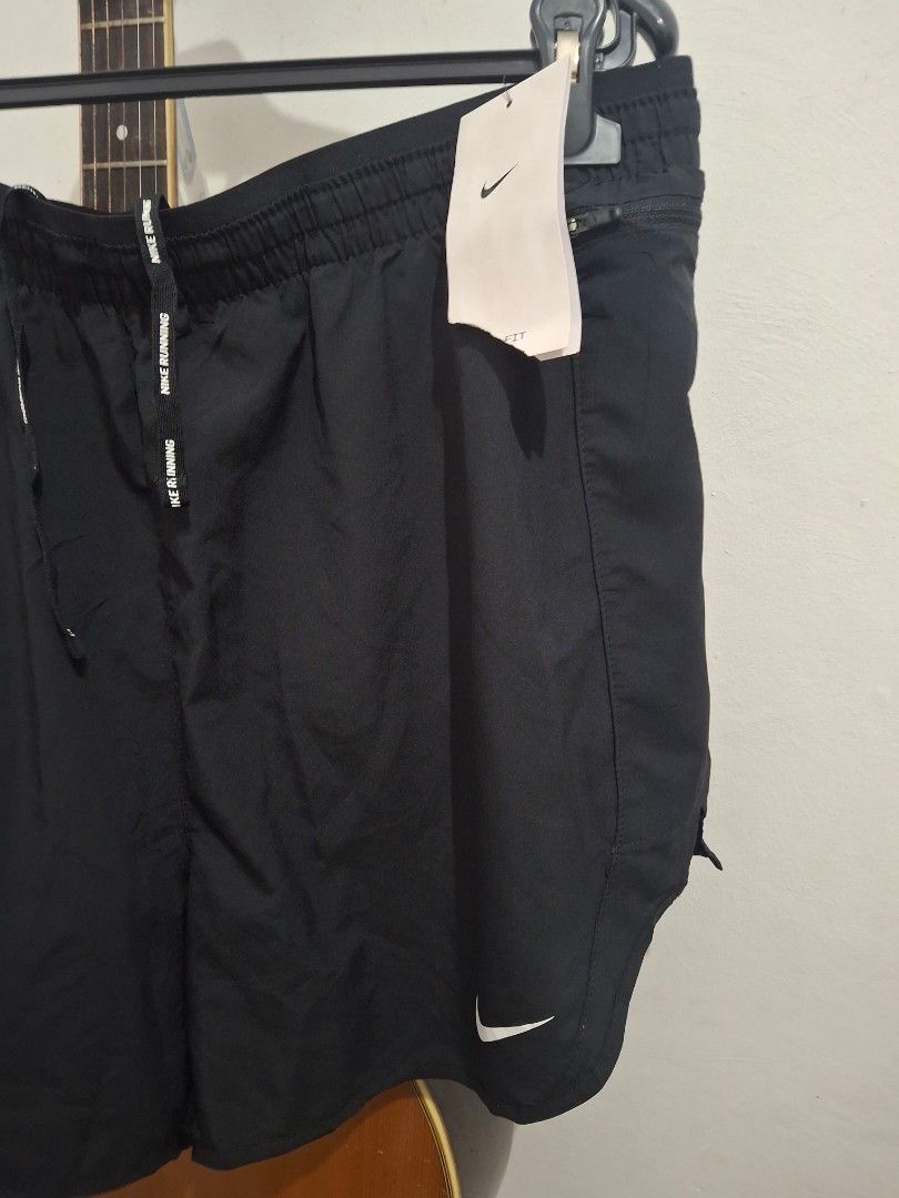 Nike Drifit Short 36-38 Bnew (Category: Activewear) located in Bulacan. Submitted by thiftys.ph (Listing ID 1471015374, Image 2). Description: Bnew pa with tag Inner Panty Waist 36-38 Lenght 15.5.