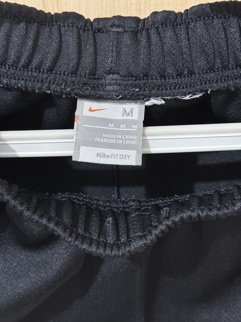 Nike Fit Dry Black Track Pants Size M (Category: Joggers) located in Las Pinas. Submitted by lovelyfinds. (Listing ID 1471032772, Image 3). Description: .