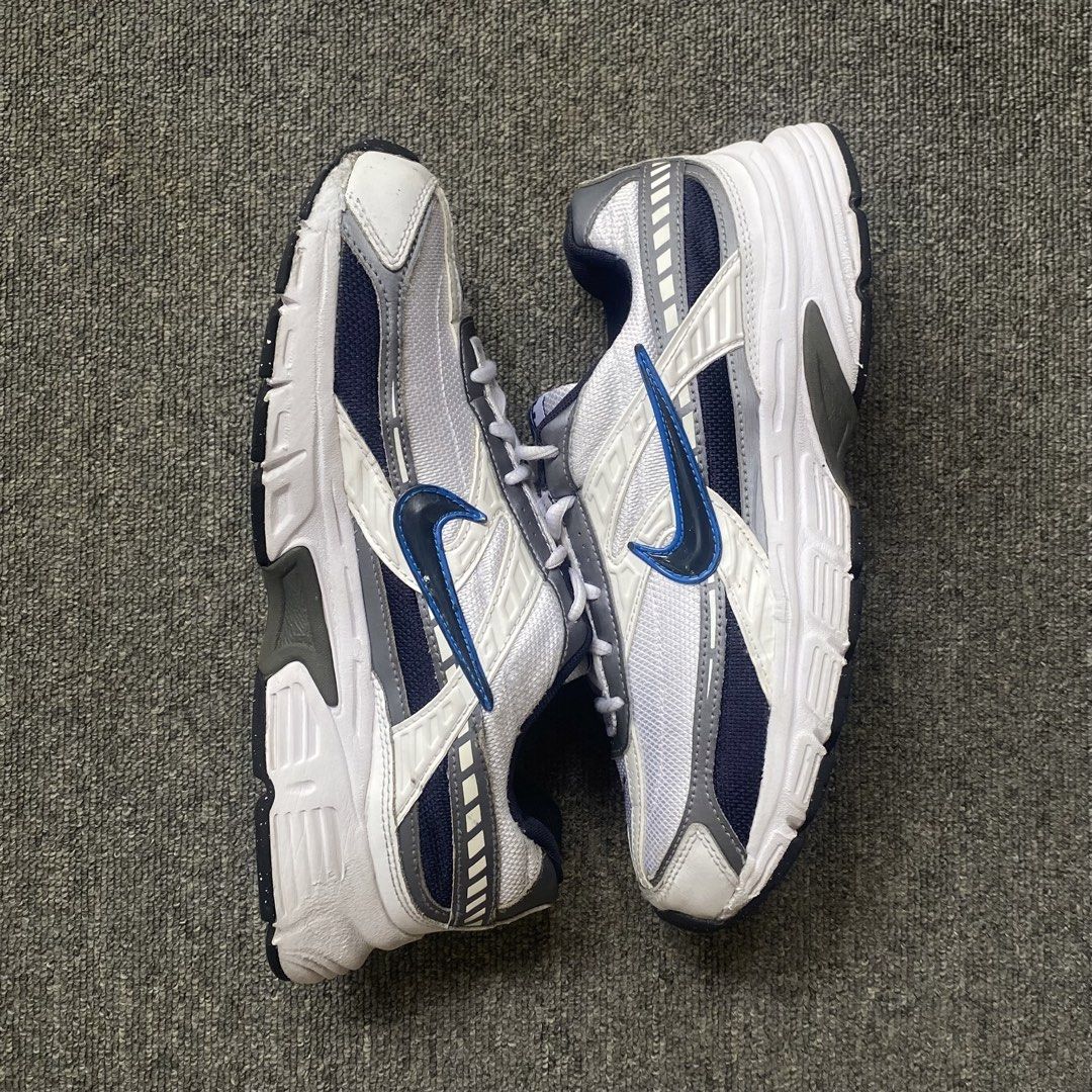 Nike Initiator (Category: Sneakers) located in Tagum. Submitted by casper8100 (Listing ID 1470963874, Image 2). Description: Nike Initiator Size 8.5 / 42 eur / 26.5 Very Good Condition -Signs of usage 1,500 + sf.