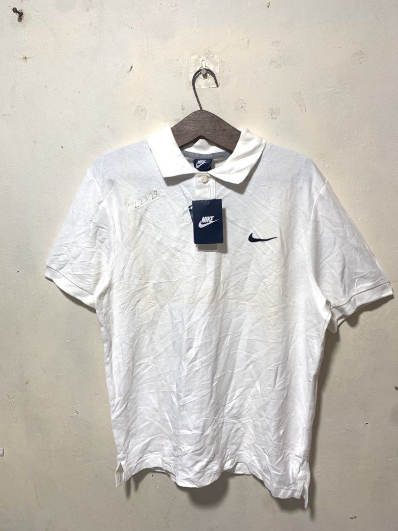 Nike Polo shirt (Category: Tshirts & Polo Shirts ) located in Tarlac. Submitted by zain-zaniyah (Listing ID 1470994113, Image 1). Description: .
