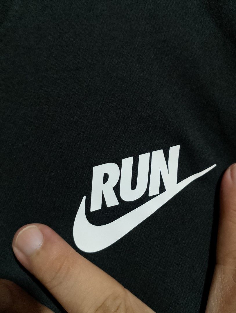 NIKE RUN TSHIRT (Category: Activewear) located in Sorsogon. Submitted by rudzthrift360 (Listing ID 1471023451, Image 3). Description: .