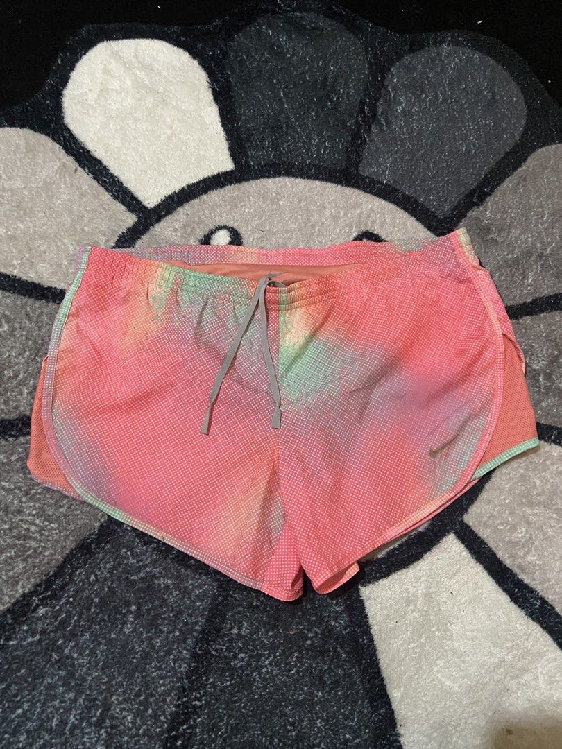 Nike Running Shorts Pink (Category: Shorts) located in San Carlos. Submitted by athletes-high (Listing ID 1470940870, Image 1). Description: Nike Running Short Pink Small on tag Excellent 1 back pocket 1 inner back pocket Width 30-22 Length 10 350+sf.