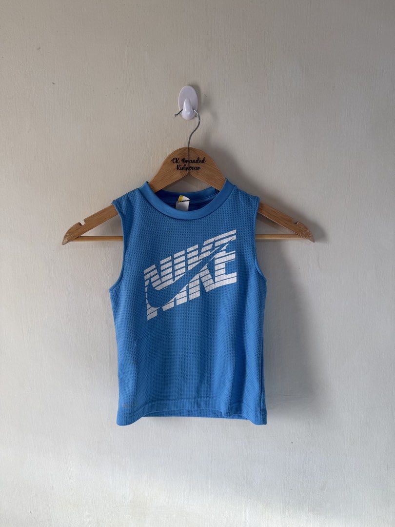 Nike sando (Category: Babies & Kids Fashion) located in Angeles City. Submitted by buyforless04 (Listing ID 1471050641, Image 1). Description: 3-4 yo Min run.