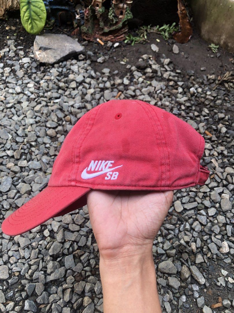 Nike SB Heritage86 Japan Flag Red Dad Hat (Category: Caps & Hats) located in San Pablo. Submitted by jilescalla (Listing ID 1470982949, Image 2). Description: - Brand: Nike SB - Style: Heritage86 adjustable cap - Color: Red with black inner sweatband - Details: Stitched Japan flag patch on front, white Nike SB embroidery on the side - Material: 100% cotton body and bill - Closure: Adjustable strapback with metal clasp - Size: Standard adjustable 
