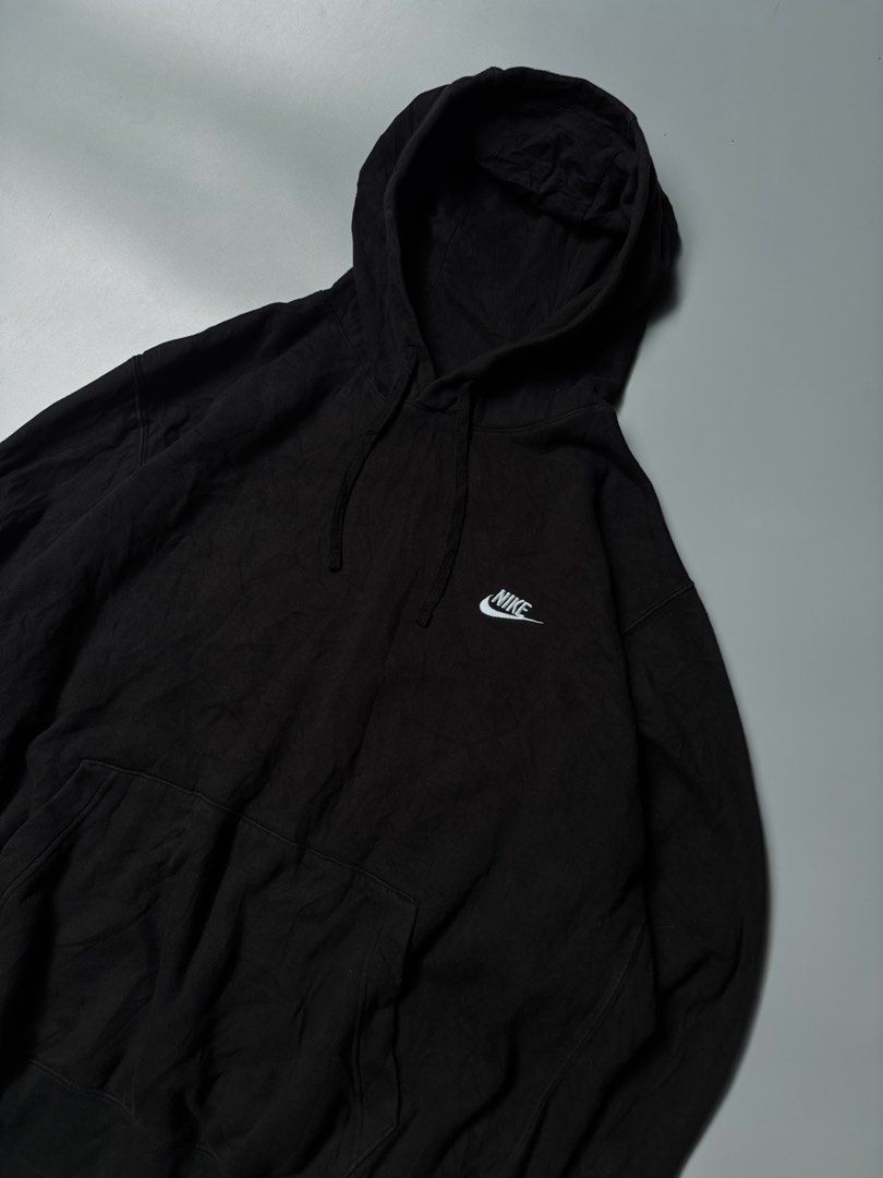 Nike Side Logo Pullover Hoodie Jacket (Category: Hoodies) located in Santa Cruz. Submitted by devbook1 (Listing ID 1470932185, Image 3). Description: Nike Side Logo Pullover Hoodie Jacket L: 29 W: 26 Excellent Condition No issue Authentic .