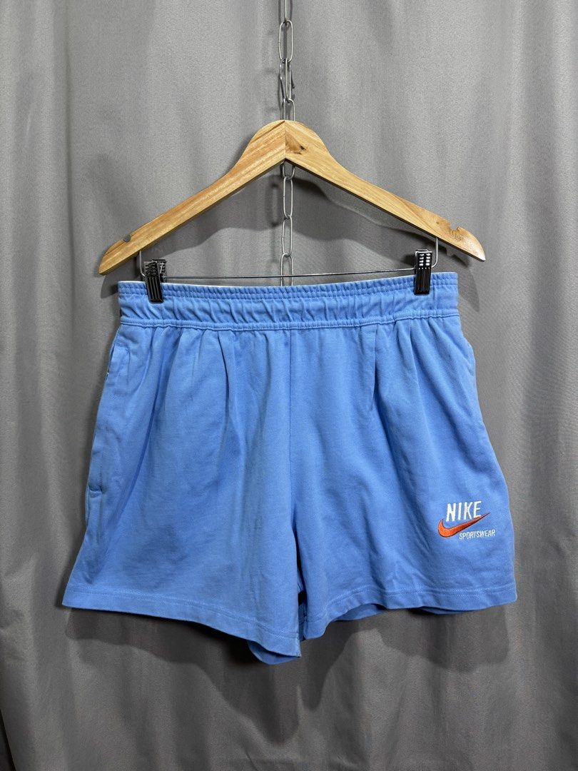 Nike Sportwear Short (Category: Shorts) located in Meycauayan. Submitted by itstimothrifts (Listing ID 1471001067, Image 1). Description: Nike Sportswear Short Excellent Condition Need wash L on tag Width 30-34 Length 15.5 .