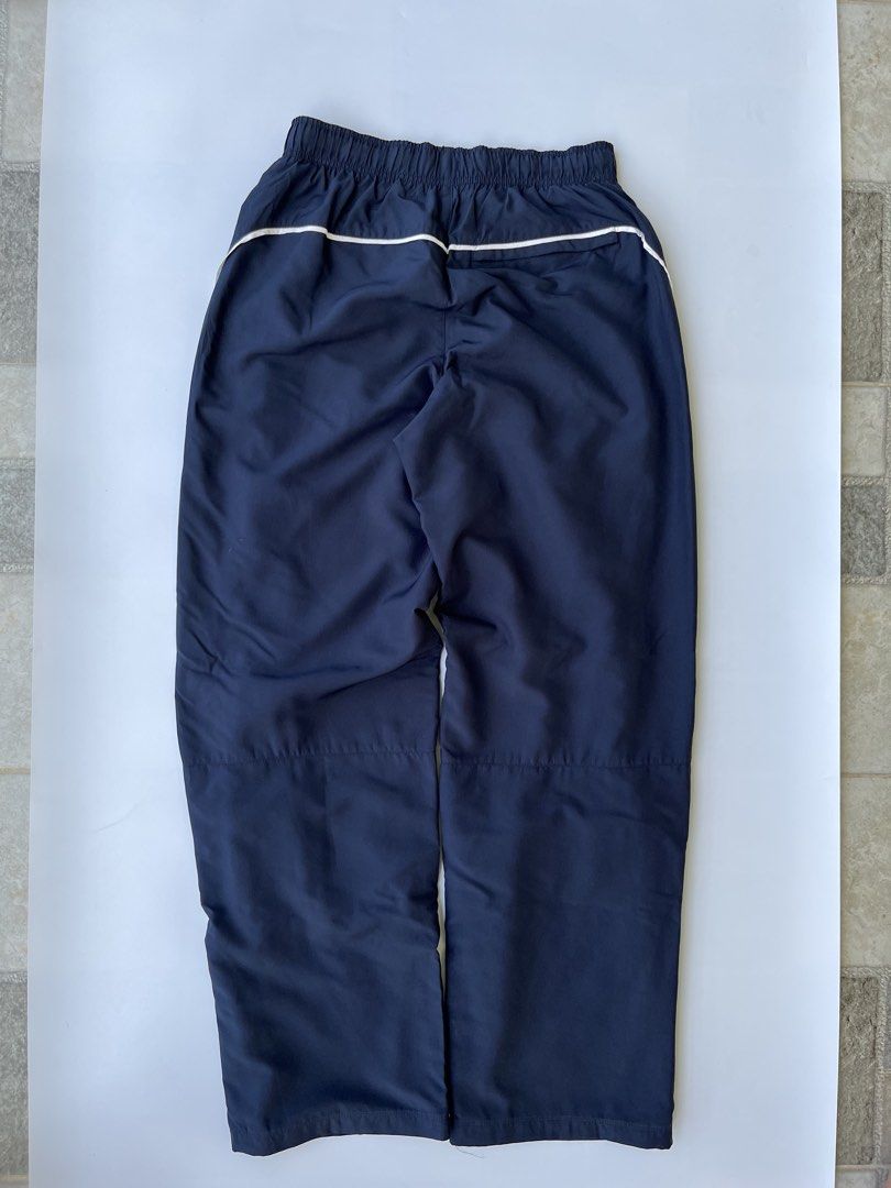 Nike track pants (Category: Trousers) located in Roxas City. Submitted by anamaria12997 (Listing ID 1471084097, Image 3). Description: .