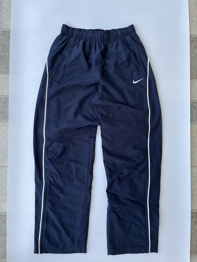 Nike track pants (Category: Trousers) located in Roxas City. Submitted by anamaria12997 (Listing ID 1471084097, Image 2). Description: .