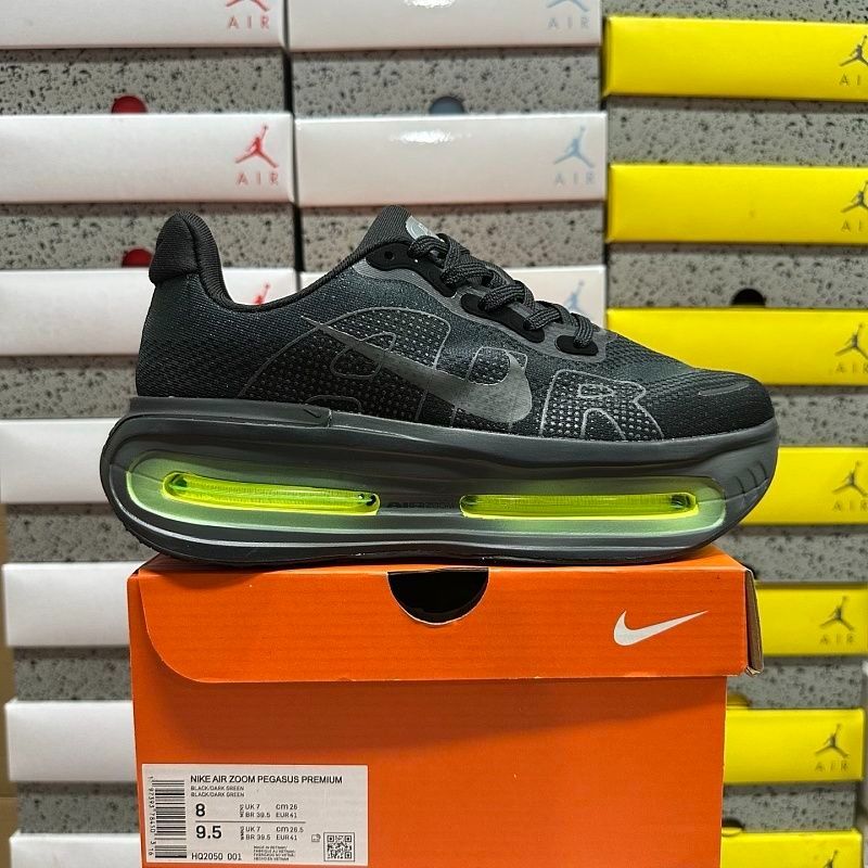NIKE Vomero Premium HQ20 1 Variant 3, Women's Fashion, Footwear ...