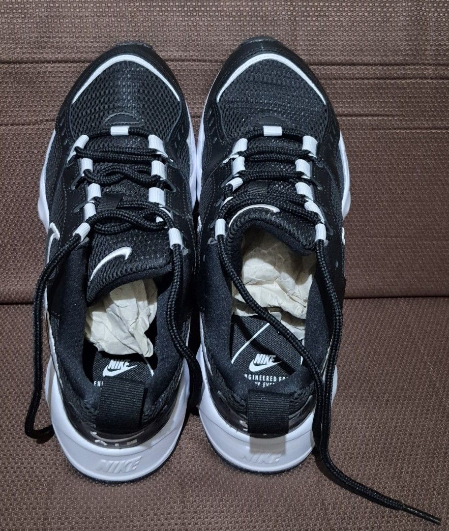 Nike Womens Air Heights Black (Category: Sneakers) located in Manila. Submitted by jm1218 (Listing ID 1471047575, Image 3). Description: Material:CIO603-001 Size:7.
