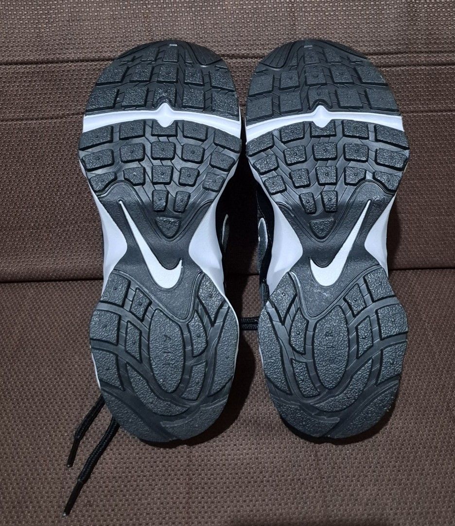 Nike Womens Air Heights Black (Category: Sneakers) located in Manila. Submitted by jm1218 (Listing ID 1471047575, Image 2). Description: Material:CIO603-001 Size:7.