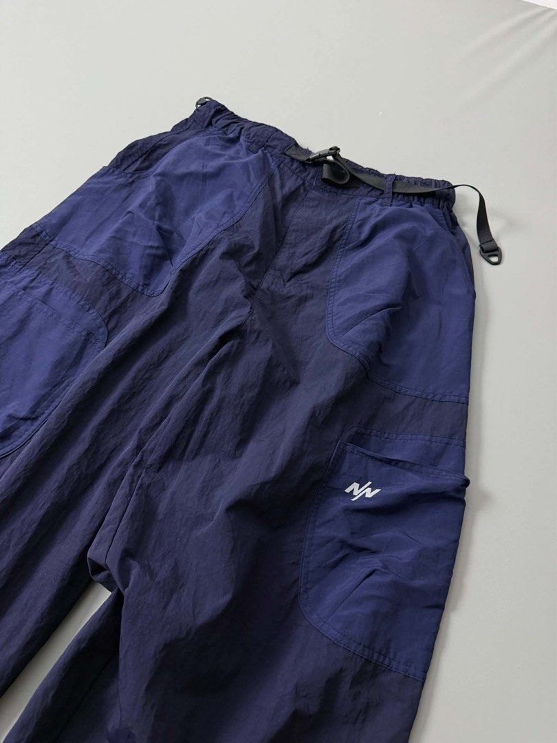 NINE POINT NINE ELLIPS T2 360 UTILITY PANTS (Category: Jeans) located in Guagua. Submitted by sweetboyy (Listing ID 1470980182, Image 3). Description: NINE POINT NINE ELLIPS T2 360 UTILITY PANTS EXCELLENT CONDITION SIZE MEDIUM ON TAG DIMES: WAISTLINE 30-32 / LENGTH 39 / LEG OPENING 8.