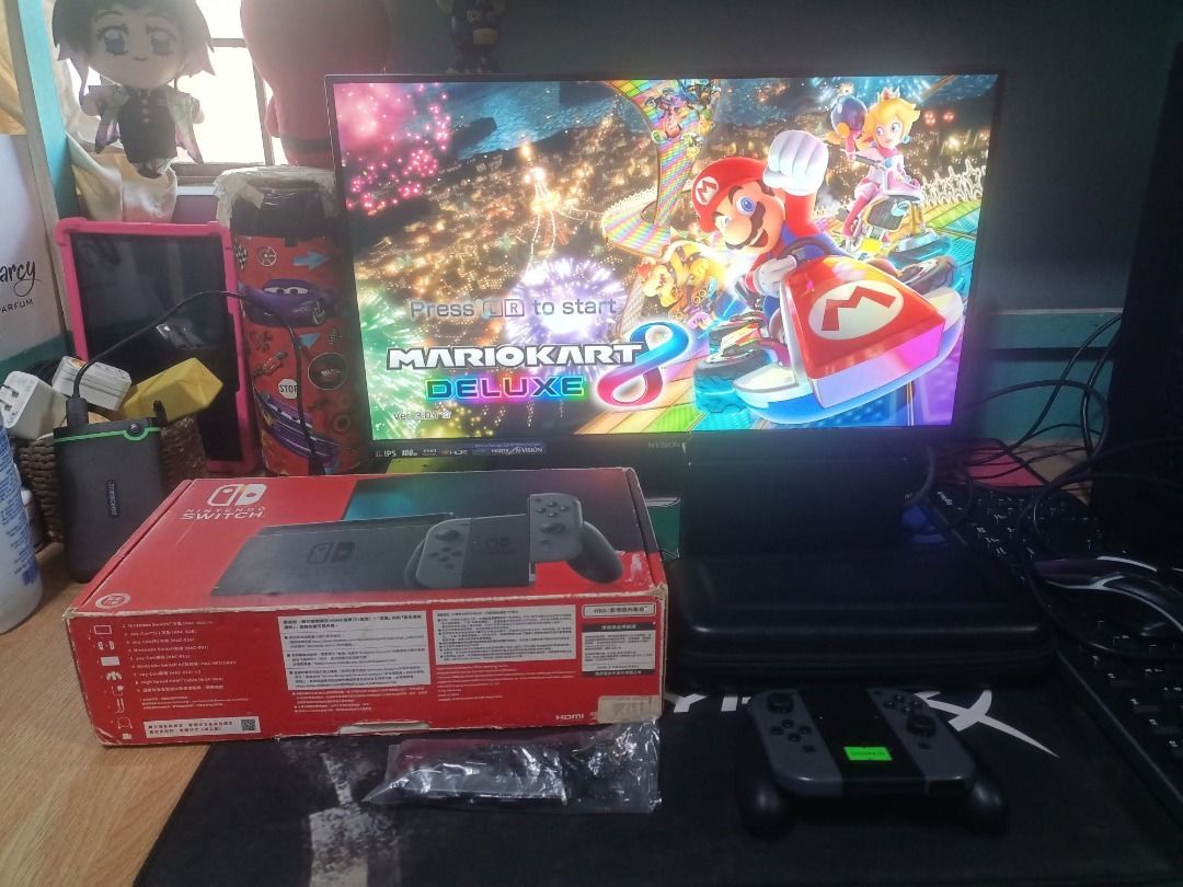 Nintendo Switch V2 Jailbreak Sell or swap rush (Category: Nintendo) located in Caloocan City. Submitted by wisehorse.a091c4 (Listing ID 1471070623, Image 2). Description: 8500 Only Cavite Area Trece Nintendo Switch V2 with Box Complete accessories Jailbreak 256GB Samsung Sd Card with Games Minimal scratches Sell or swap sa Ps4/Laptop/Pc offer lang po..