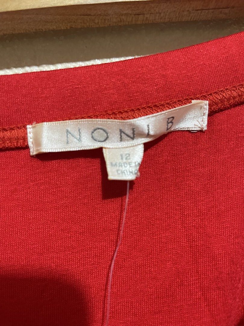 Noni B skirt aus (Category: Skirts) located in San Fernando. Submitted by kristineg21543 (Listing ID 1470997258, Image 3). Description: Decluttering.
