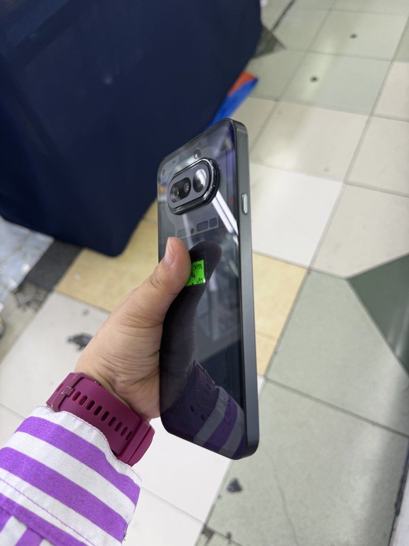 Nothing Phone 4a 128gb Global FU no issue (Category: Android Others) located in San Juan City. Submitted by javedsgadgetshop (Listing ID 1470958963, Image 3). Description: INSTALLMENT OPTIONS : SPAY LATER / GGIVES / CREDIT CARD / SKYRO / HOMECREDIT (BRANDNEW) QUICK INFO! ✖️ ➡️ Nothing Phone 4a (May mga dent) ➡️ 128gb ➡️ Black Color ➡️ Global Variant ➡️ 95% Makinis & Good BH ➡️ Factory Unlock ➡️ WITH FREE CASE AND CHARGER & Box 🤝 We accept swap |
