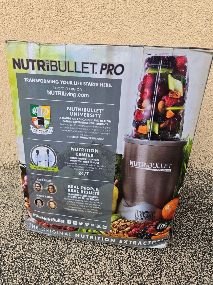Nutribullet Pro 900 personal blender (Category: Juicers, Blenders & Grinders) located in Manila. Submitted by marcglenn_2568 (Listing ID 1471025924, Image 3). Description: Compact 900- watts personal blender designed for quick smoothies, shakes, and nutrient extraction location: 1157 Masangkay dt.