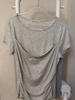 (Category: ) located in . Submitted by clearingcloset_ (Listing ID 1471076564, Image 1). Description: .
