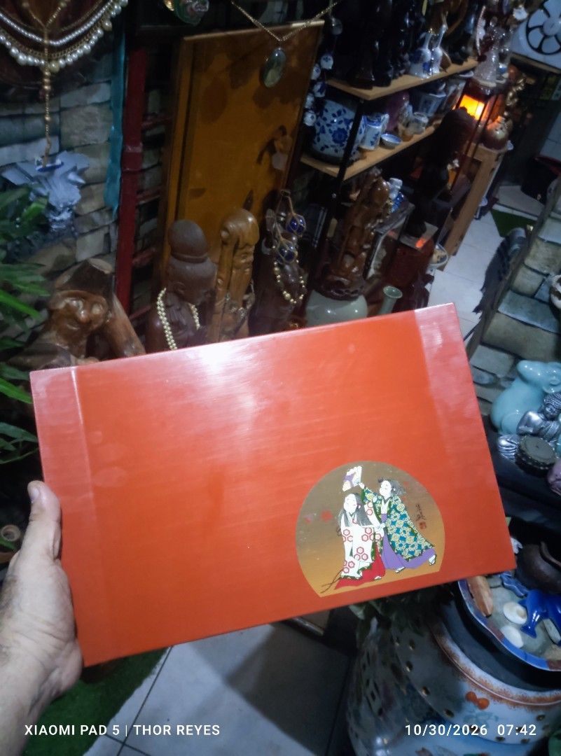 Obon: Vintage Japanese Lacquer Serving Tray (Category: Other Kitchenware & Tableware) located in Valenzuela. Submitted by mighthor0526 (Listing ID 1471118171, Image 2). Description: Measurements on photos provided Preloved item, no issue Payment thru Gcash or Abono by Lalamove rider Delivery by rider or shipping will be shouldered by the buyer Pm me if interested .