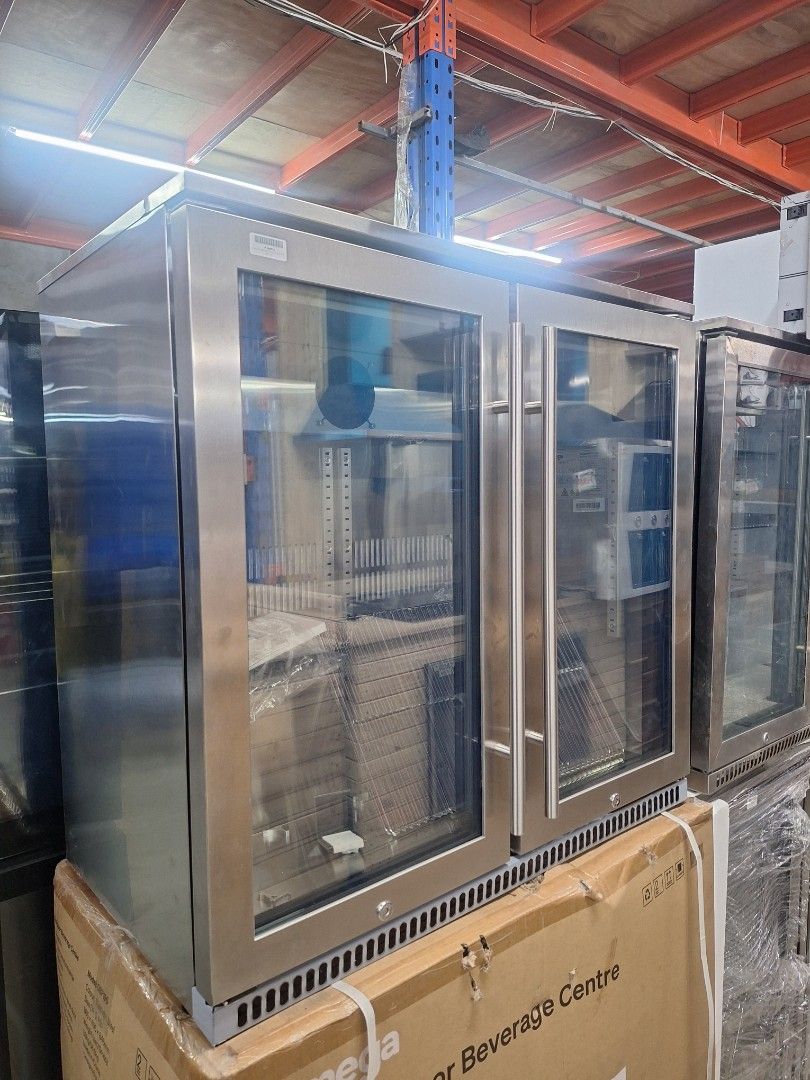 Omega 190L Beverage Centre (Category: Refrigerators and Freezers) located in Muntinlupa City. Submitted by shopandsaveau (Listing ID 1470980733, Image 1). Description: Omega 190L Outdoor Beverage Centre Stainless Steel OBF190 220v, Surplus from Australia.