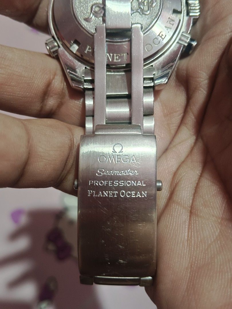 Omega seamaster Co Axial chronometer (Category: Luxury Watches) located in Pasig City. Submitted by rednaxela_rich (Listing ID 1471024865, Image 3). Description: omega seamster co axial chronometer (not automatic) see pictures for details..