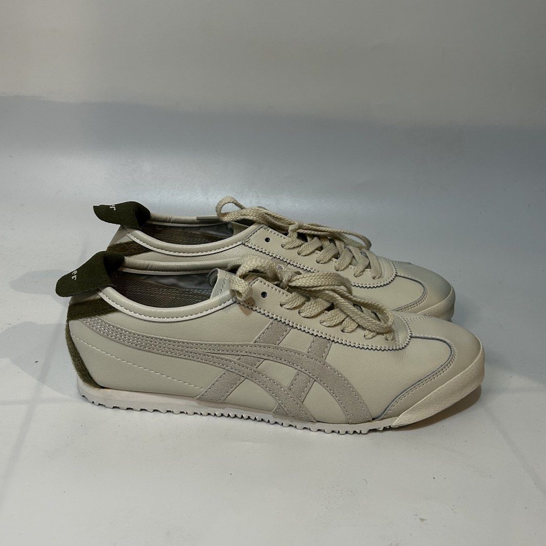 Onitsuka tiger (Category: Sneakers) located in Iloilo. Submitted by shapatos_12 (Listing ID 1471003035, Image 1). Description: .