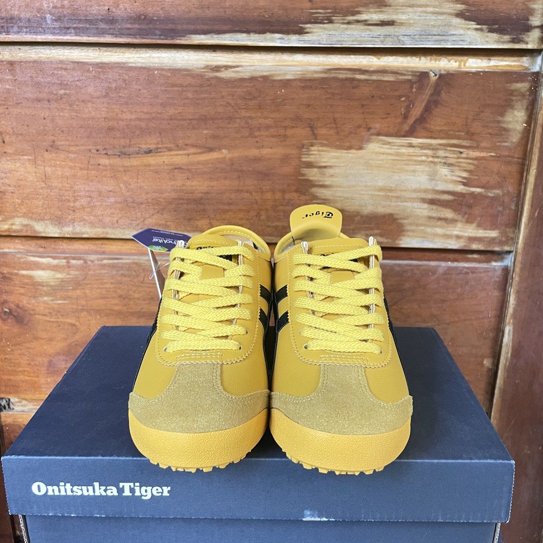 Onitsuka Tiger Mexico 66 (Category: Sneakers) located in Manila. Submitted by bads0824 (Listing ID 1471089446, Image 2). Description: Onitsuka Tiger Mexico 66 Size 7 us womens/ 38 eu With box Loc: Indang, Cavite.