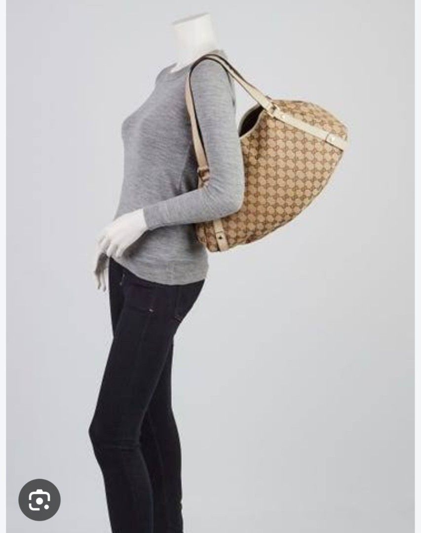 Original gucci monogram shoulder bag (Category: Shoulder Bags) located in Binmaley. Submitted by fashionluxury058 (Listing ID 1471007105, Image 2). Description: original gucci monogram shoulder bag in very good condition size: medium.