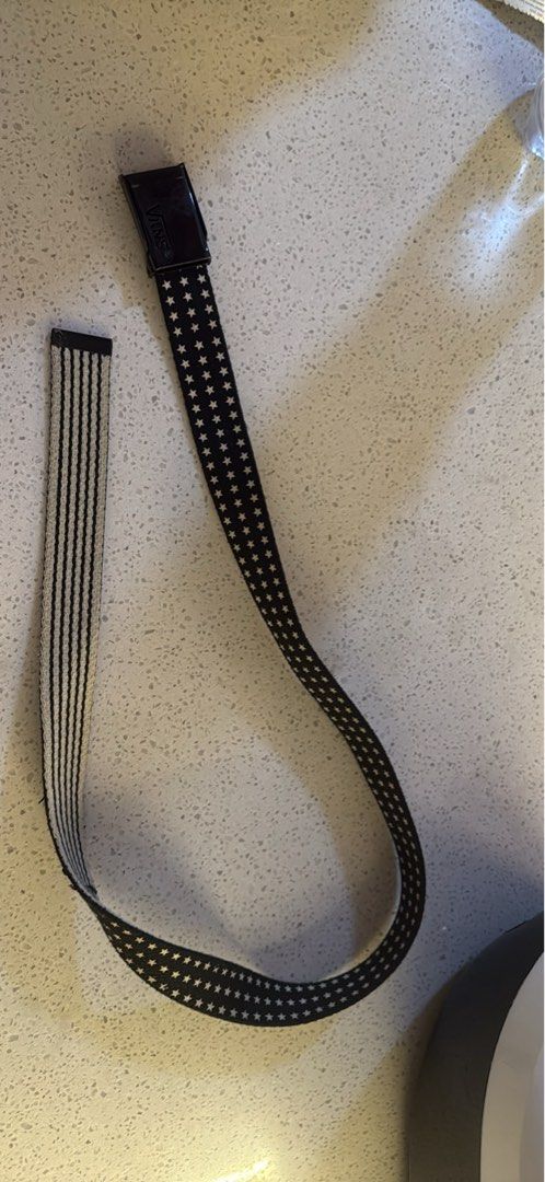 Original Vans Belt (Category: Belts) located in Mabalacat. Submitted by mykachika (Listing ID 1471042347, Image 2). Description: Pampanga.