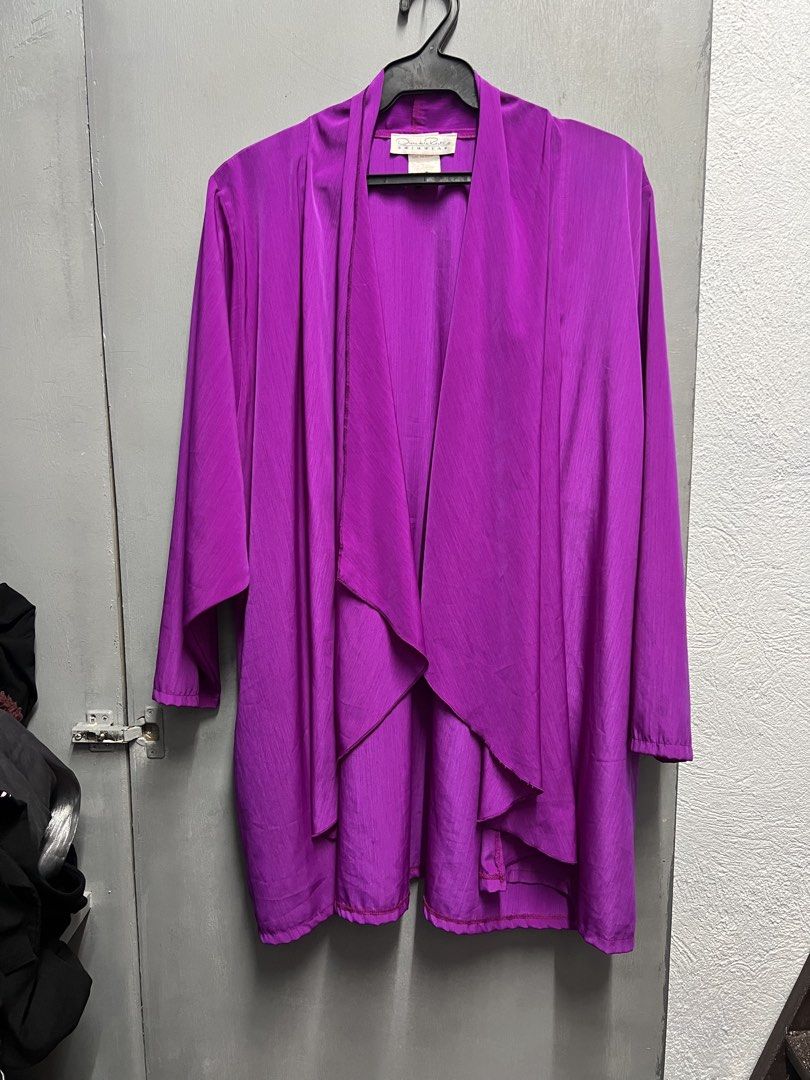 OSCAR dela RENTA (Category: Coats, Jackets and Outerwear) located in Dasmarinas. Submitted by jessputrages (Listing ID 1471092100, Image 1). Description: For sale Oscar dela Renta Swimswear Excellent condition No issue 1000 plus shipping fee Pm for more details.