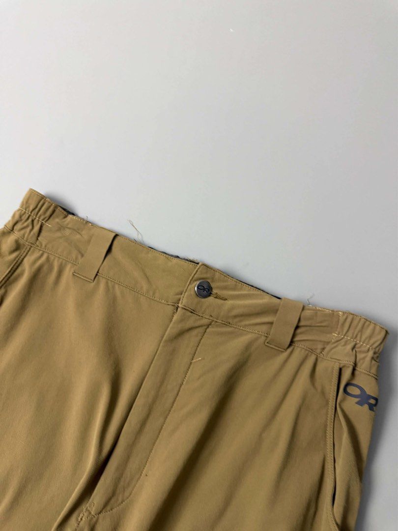 OUTDOOR RESEARCH FERROSI PANTS (Category: Jeans) located in Guagua. Submitted by sweetboyy (Listing ID 1471064496, Image 2). Description: OUTDOOR RESEARCH FERROSI PANTS EXCELLENT CONDITION SIZE 34 ON TAC DIMES: WAISTLINE 34-36 / LENGTH 41 / LEG OPENING 8.