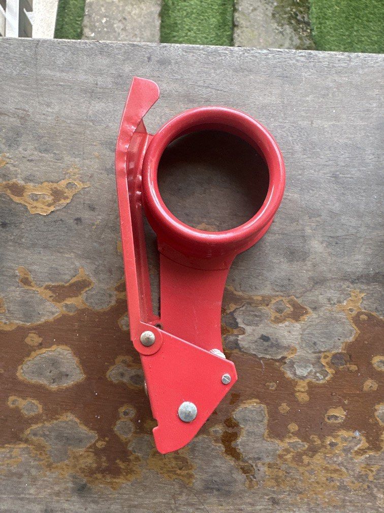 Packaging Tape Dispenser (Category: Stationery & School Supplies) located in Manila. Submitted by xenasales (Listing ID 1471002028, Image 3). Description: .