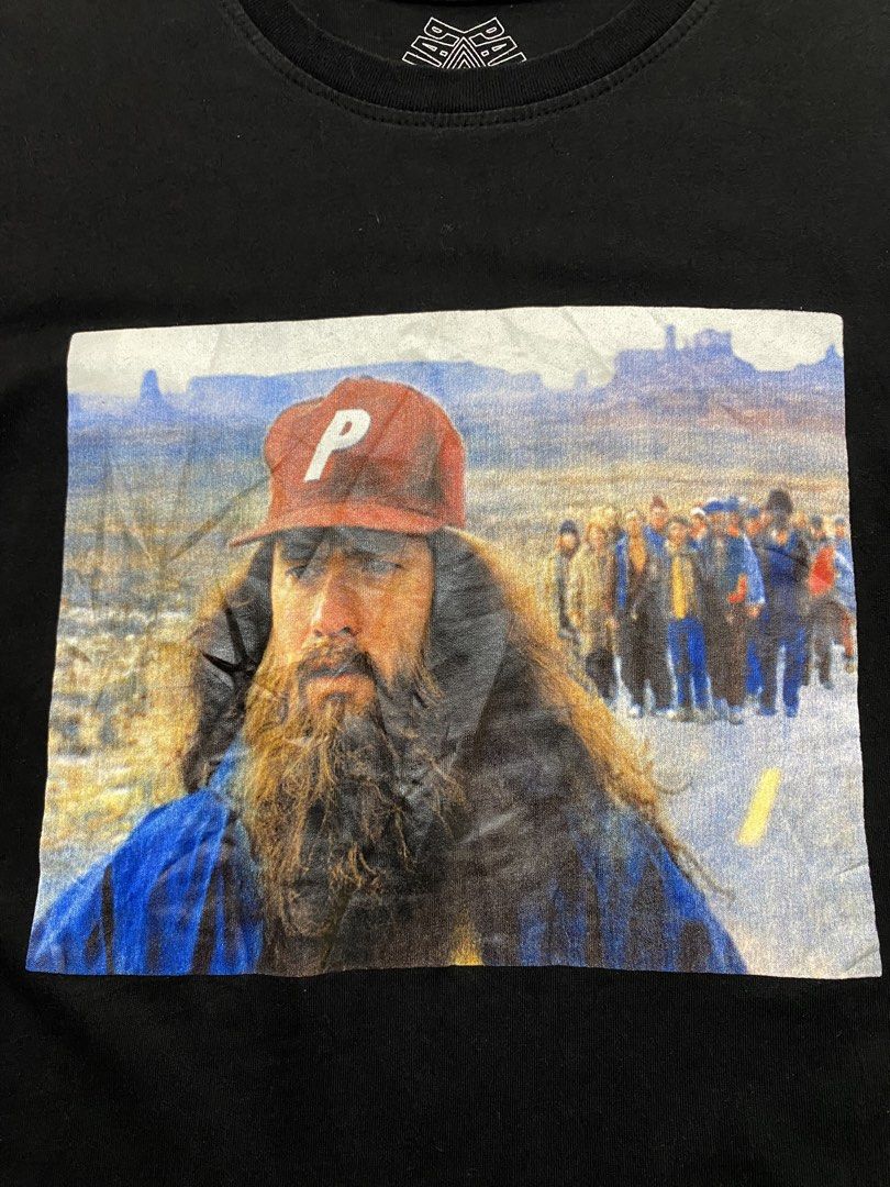Palace Graphic Tee (Category: Tshirts & Polo Shirts ) located in Rosario. Submitted by thrift_king_ali (Listing ID 1471050250, Image 3). Description: Palace Medium Dimes: W-19 L-26 no issue excellent condition 400+sf.