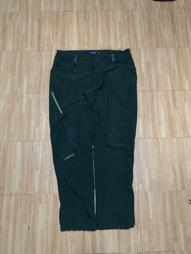 PATAGONIA TECHNICAL HIKING PANTS (Category: Trousers) located in Rizal. Submitted by uniii_011 (Listing ID 1470988289, Image 1). Description: 38 ON TAG W: 38 L: 43 -GOOD CONDITION -SIGNS OF USAGE SEE PHOTOS FOR DETAILS.