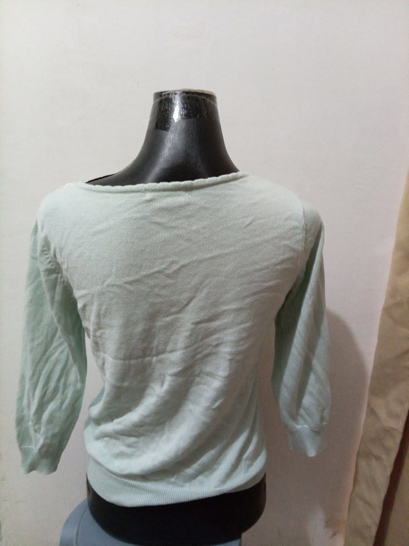 Pattern Mint Green Floral Lace Cardigan (Category: Coats, Jackets and Outerwear) located in Quezon City. Submitted by charitoo369 (Listing ID 1471117483, Image 2). Description: - Brand: Pattern - Color: Mint green - Details: White floral lace appliqué and pearl accents on the chest - Closure: Button-down front with matching buttons - Sleeves: Three-quarter length - Hem: Ribbed cuffs and hemline - Fabric: Soft knit - Condition: Mint/Great layering