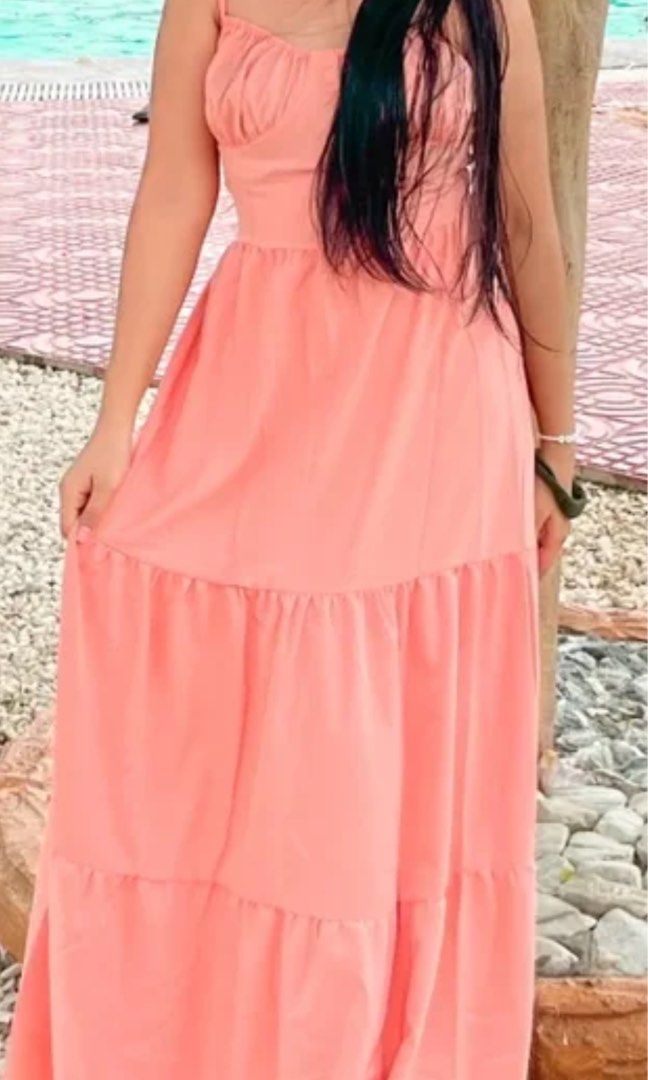 Peach Summer Beach Maxi Long Dress (Category: Dresses) located in Cabanatuan. Submitted by winx_closeth (Listing ID 1471013961, Image 2). Description: Stretchable.