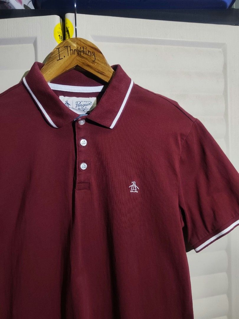 Penguin Polo shirt Maroon (Category: Formal Shirts) located in Bacolod City. Submitted by i.thrifting (Listing ID 1471050821, Image 1). Description: Penguin Polo shirt Maroon 18.5x26.5 Authentic neck fold Very Good Condition Color rate 9.7/10.