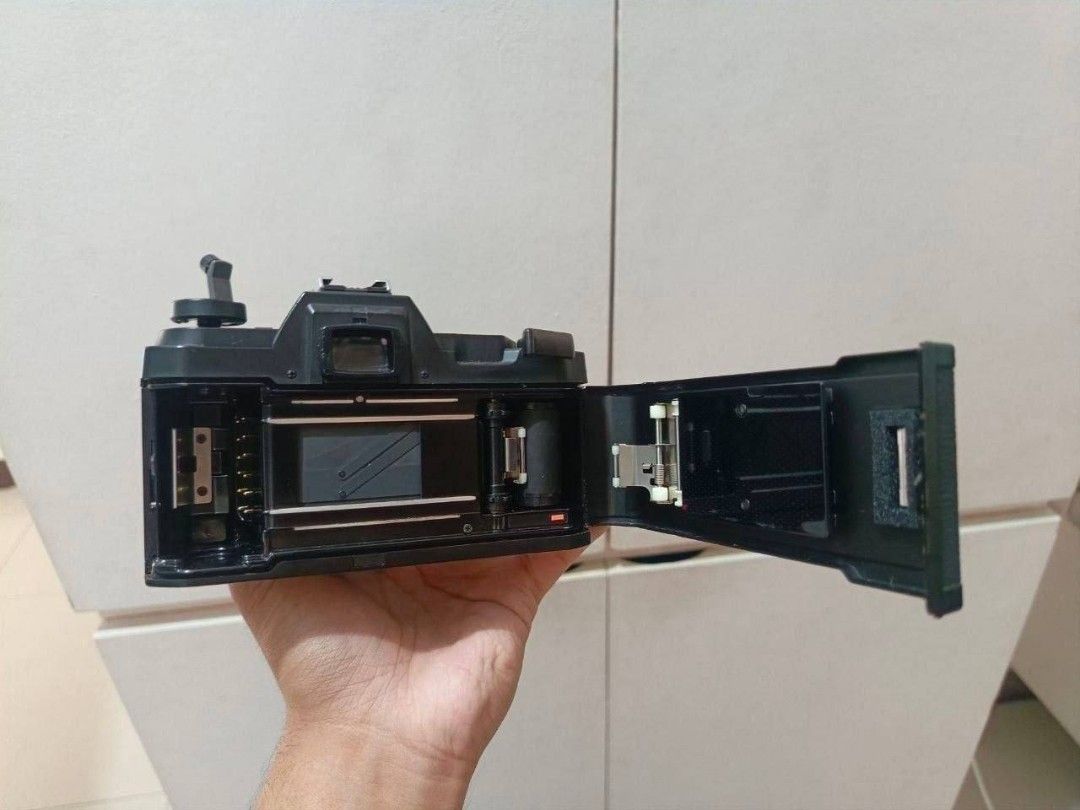 Pentax P30 SLR Film Camera (Category: Cameras) located in Batangas. Submitted by batangascitywatches (Listing ID 1470939917, Image 3). Description: Pentax P30 • 35mm SLR Film Camera • 18-55 Lens • Fixed Eye-Level Pentaprism • Center-Weighted TTL • Uses LR44/SR44 • Clear Output On Viewfinder • In Good Condition Inclusion • Original 18-55 Pentax Lens Pure Cash : 3k Swapping Value : 4k FIXED PRICE *FILM CAMERA, NOT A DSLR.