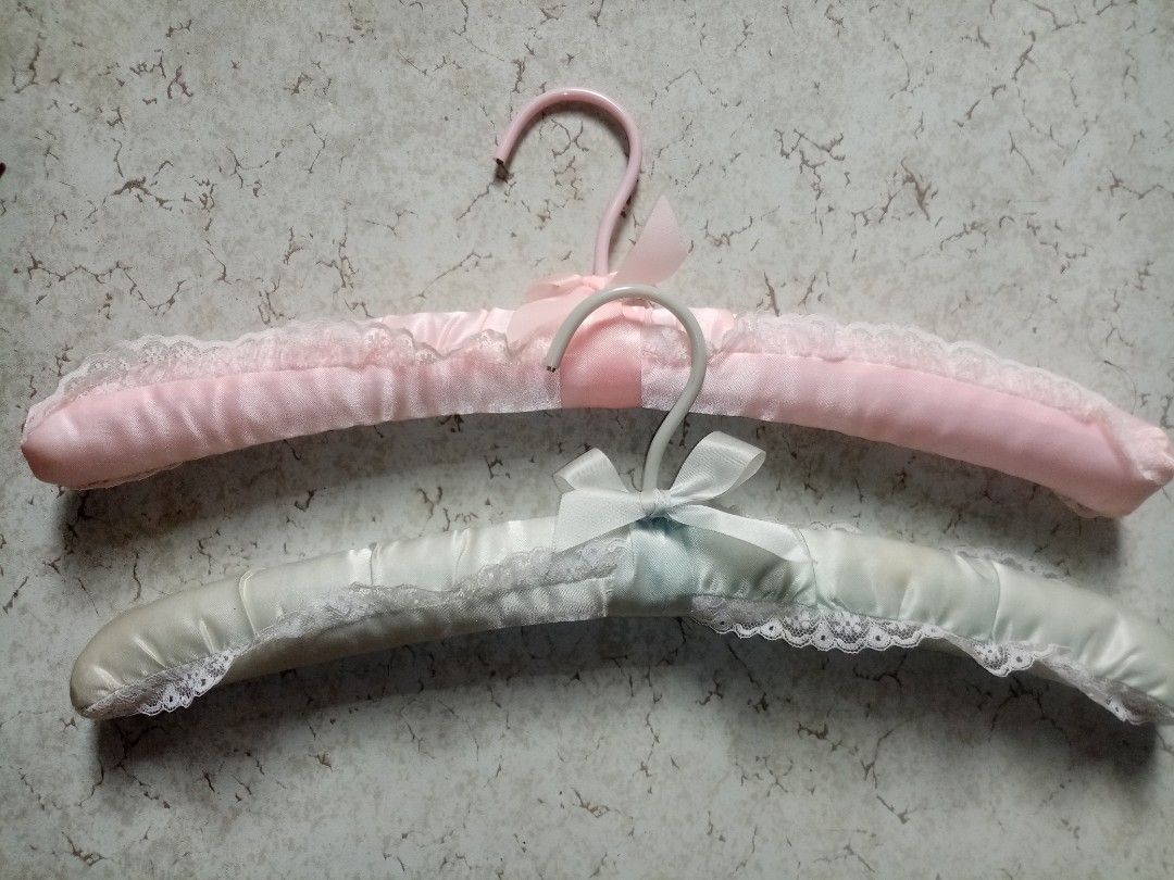 pink and blue coquette hangers (Category: Hooks & Hangers) located in Meycauayan. Submitted by midori021 (Listing ID 1471116613, Image 1). Description: di nagagamit needs a bit cleaning lang lalo yung blue 2 for 250 sf c/o buyer.