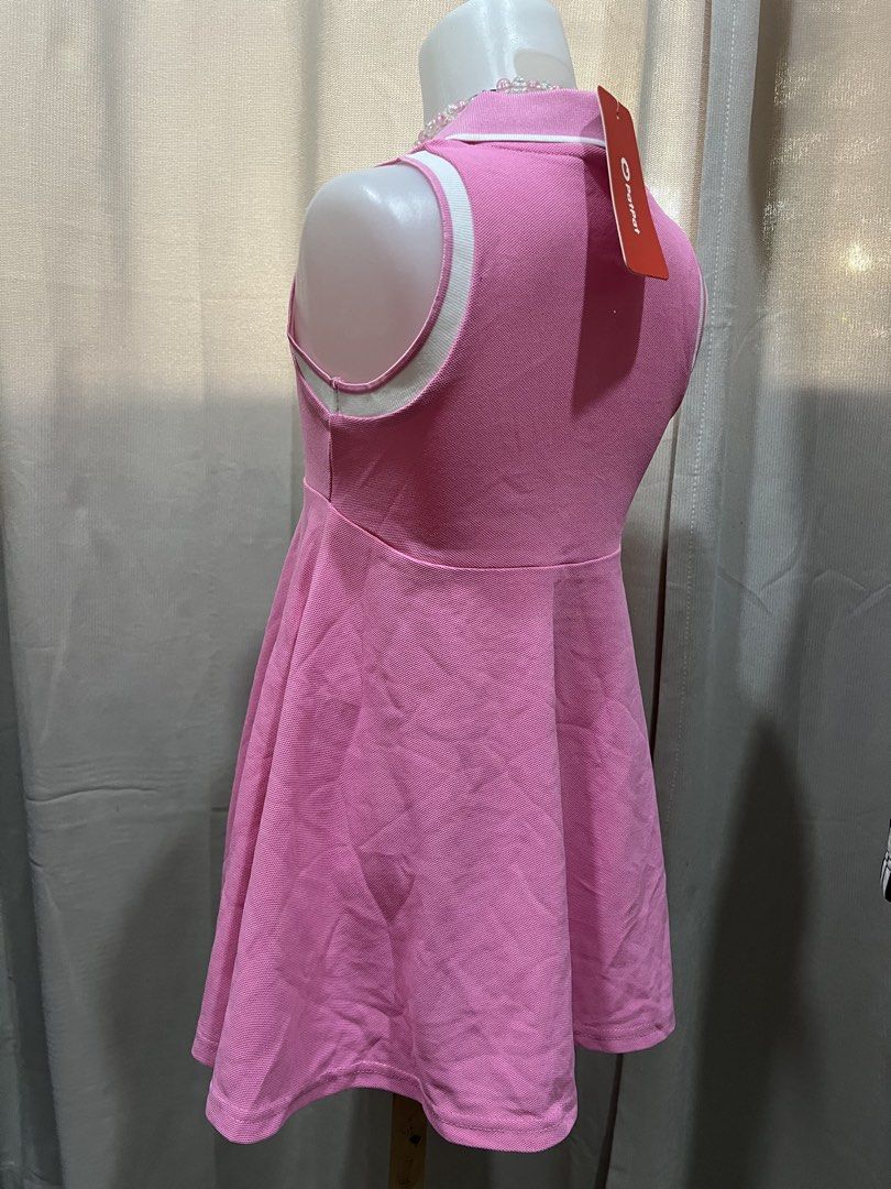 Pink formal dress 3-4 (Category: Babies & Kids Fashion) located in Antipolo. Submitted by wearyourbrand.ph (Listing ID 1470989482, Image 2). Description: Brandnew Patpat brand 3-4 years old.