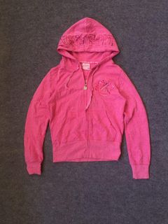 (Category: ) located in . Submitted by thrift_n_south (Listing ID 1471086354, Image 1). Description: .
