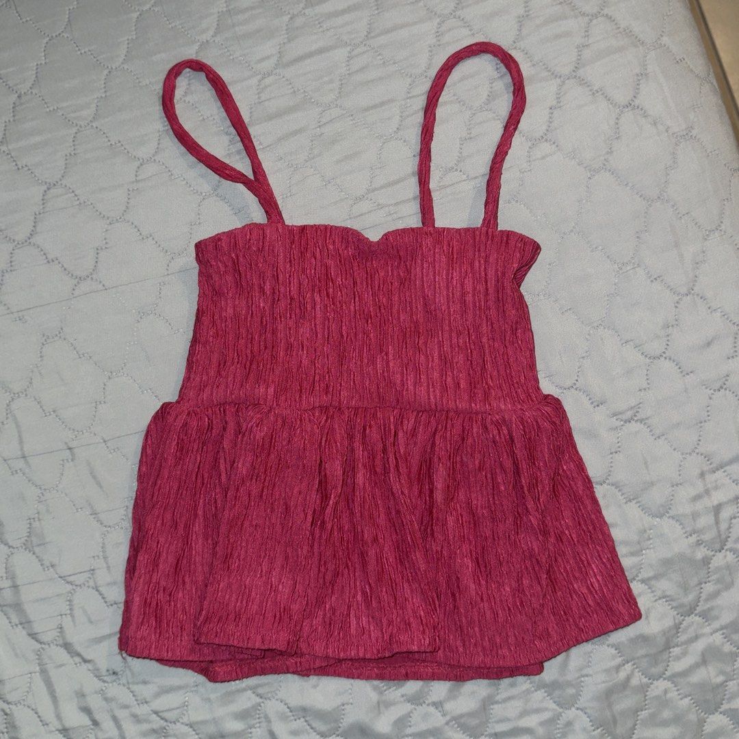Pink Peplum Top (Category: Sleeveless) located in Manila. Submitted by shopmakii (Listing ID 1471093761, Image 2). Description: .