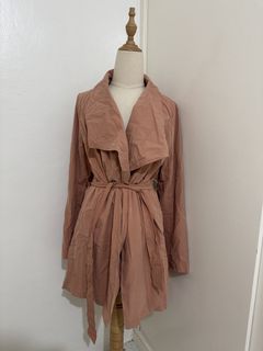 (Category: ) located in . Submitted by preloved.by.bunny (Listing ID 1471059383, Image 1). Description: .