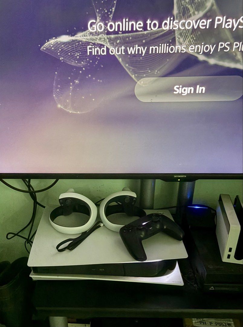 PlayStation 5 Console, VR Headset, Controllers, and Games Bundle (Category: PlayStation) located in Calamba. Submitted by royalcrystal_7f5dfe (Listing ID 1471001439, Image 3). Description: - Complete PlayStation bundle: PS5 console Forbidden West Bundle, PS VR2 headset, VR controllers, and standard wireless controller - Includes 7 physical games: Final Fantasy VII Remake Intergrade, Horizon Forbidden West, Tekken 8, Bloodborne, Red Dead Redemptio